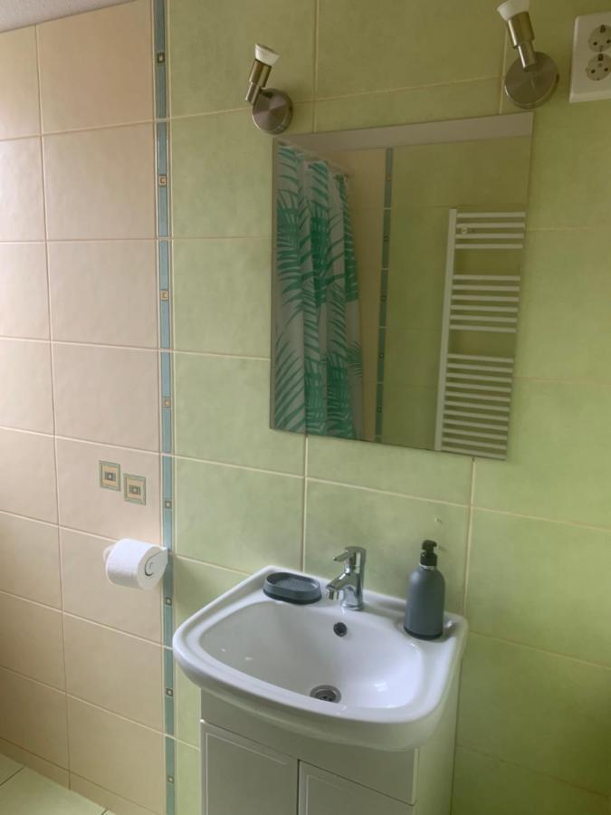 Gabor Aron Apartment Hajdúszoboszló Exterior foto