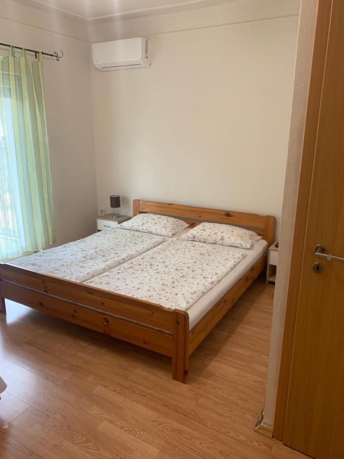 Gabor Aron Apartment Hajdúszoboszló Exterior foto